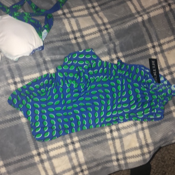 ☀️Bathing Suit with lobster 🦞 design - Picture 9 of 11